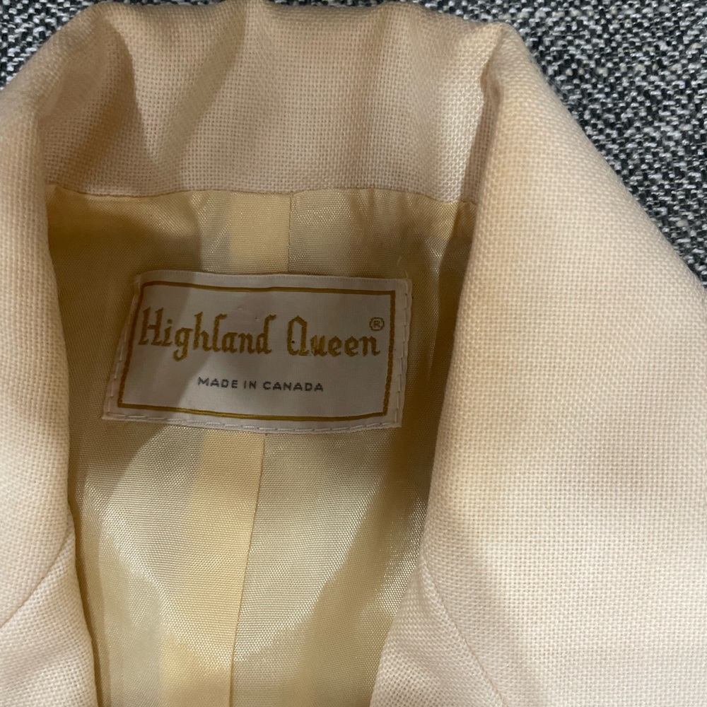 Vintage Highland Queen